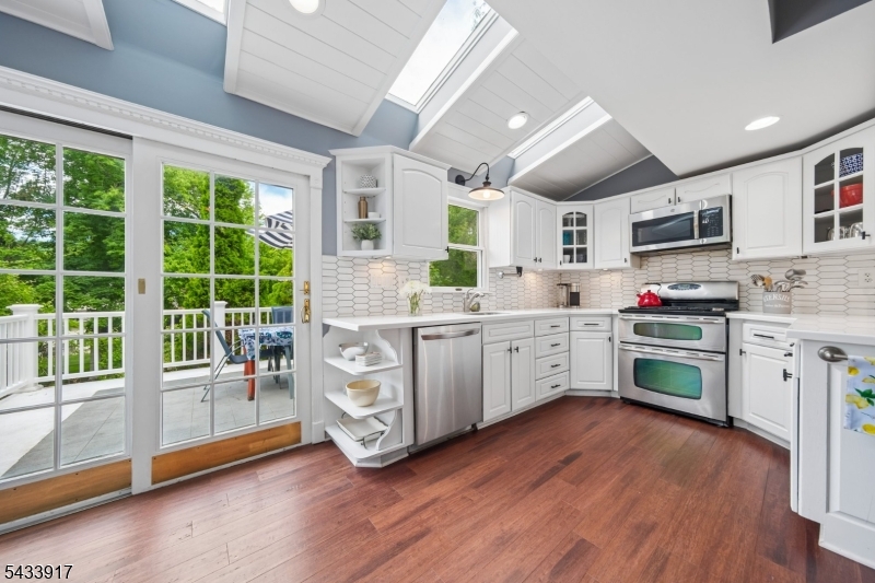 411 Walton Road Maplewood, NJ 07040 - Photo 11 of 40