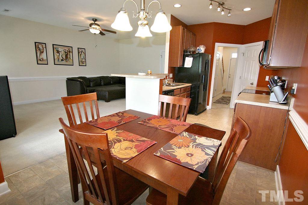 4804 Landover Vale Way Raleigh, NC 27616 - Photo 4 of 18 Gallery Image 4
