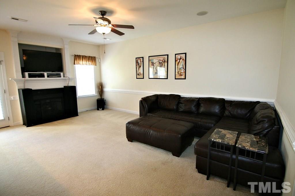 4804 Landover Vale Way Raleigh, NC 27616 - Photo 7 of 18 Gallery Image 7