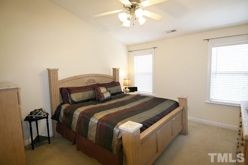 4804 Landover Vale Way Raleigh, NC 27616 - Photo 9 of 18 Gallery Image 9