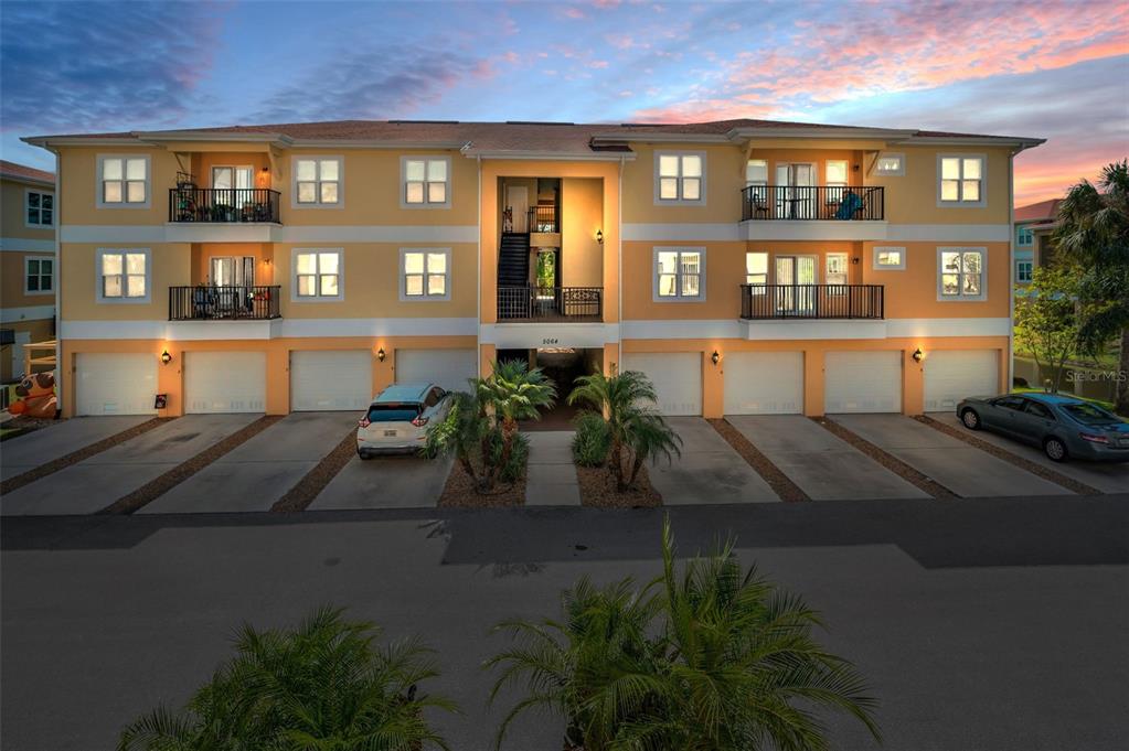 5064 Royal Palms Way, Unit 204 New Port Richey, FL 34652 - Photo 2 of 89