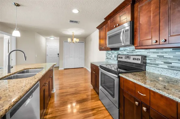 $249,000 | 5064 Royal Palms Way, Unit 204, New Port Richey, FL 34652