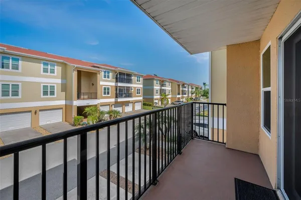 $249,000 | 5064 Royal Palms Way, Unit 204, New Port Richey, FL 34652