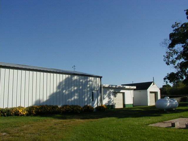 696 Washburn Road Washburn, IL 61570 - Photo 4 of 6