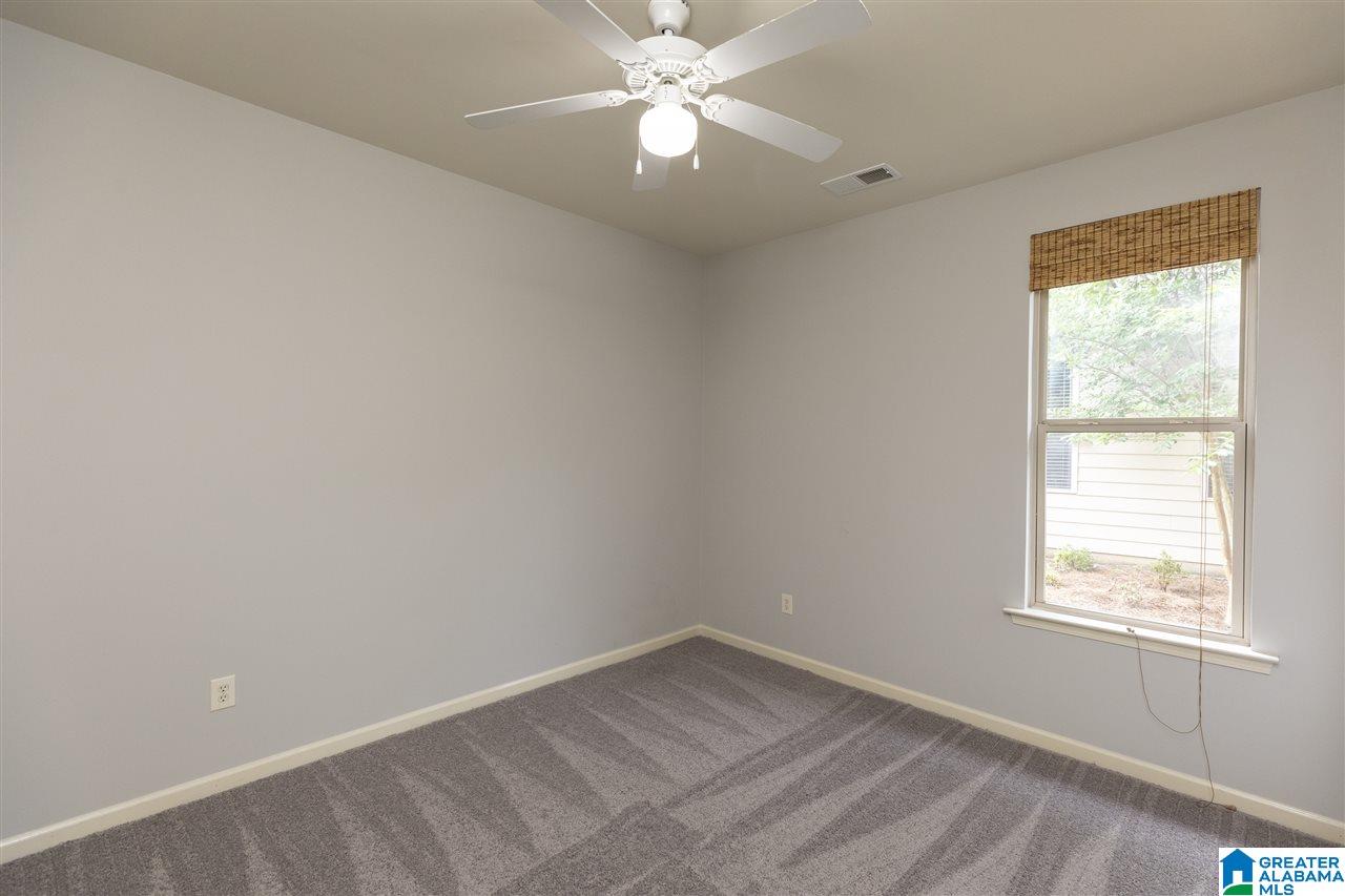 1004 Riviera Drive Calera, AL 35040 - Photo 25 of 38