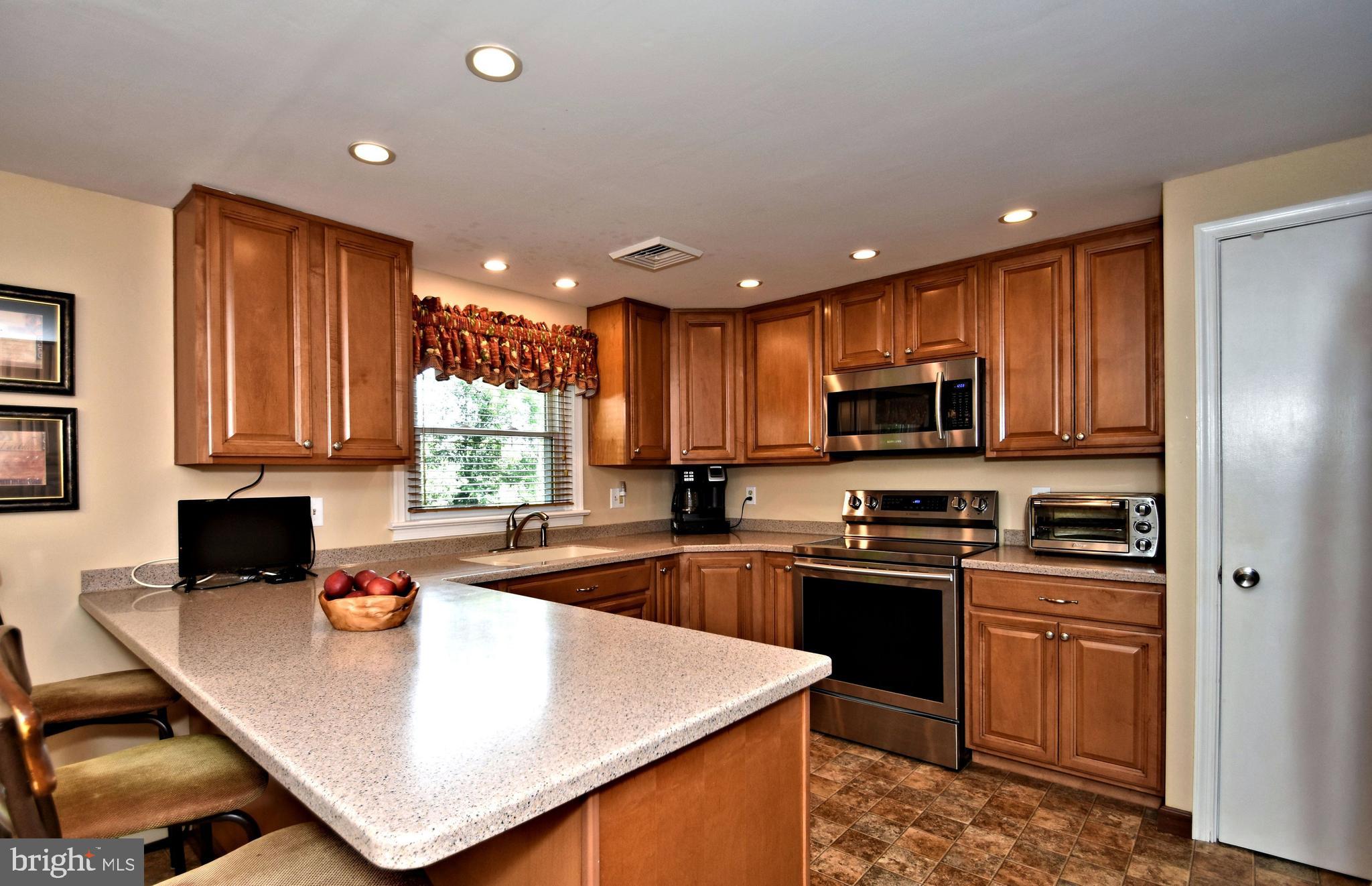 107 Merlin Road Phoenixville, PA 19460 - Photo 8 of 50 kitchen