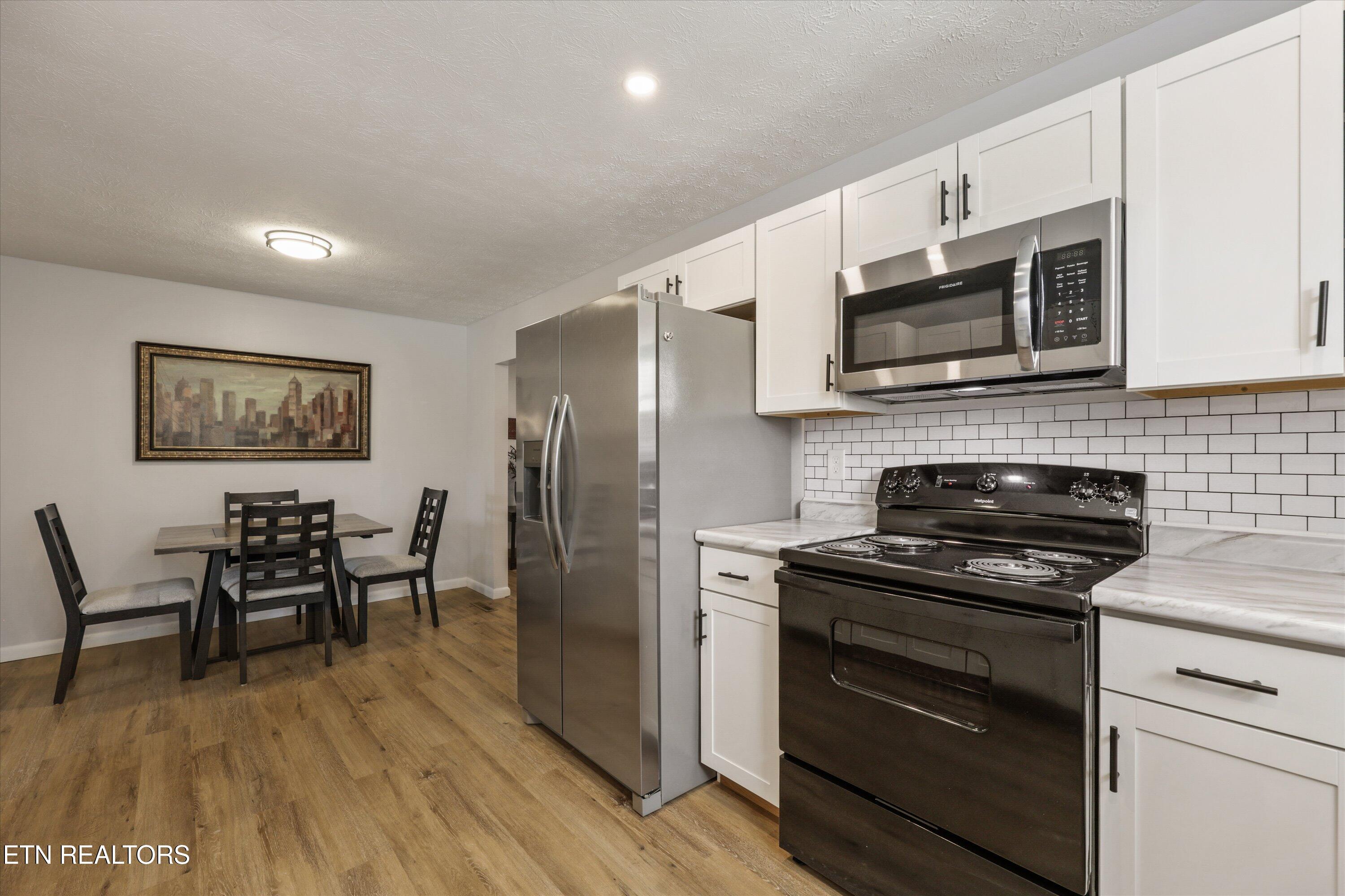 5524 Carter Road Knoxville, TN 37918 - Photo 14 of 57 Kitchen