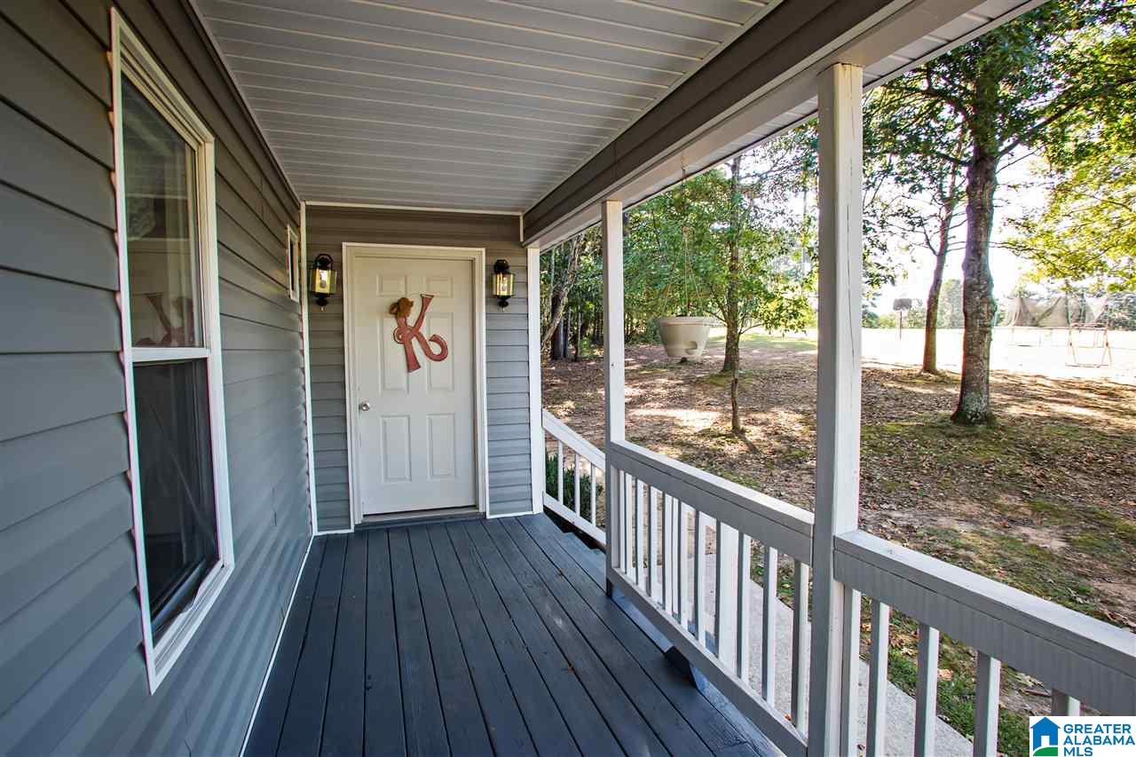 581 Fred Terry Road Locust Fork, AL 35097 - Photo 4 of 49