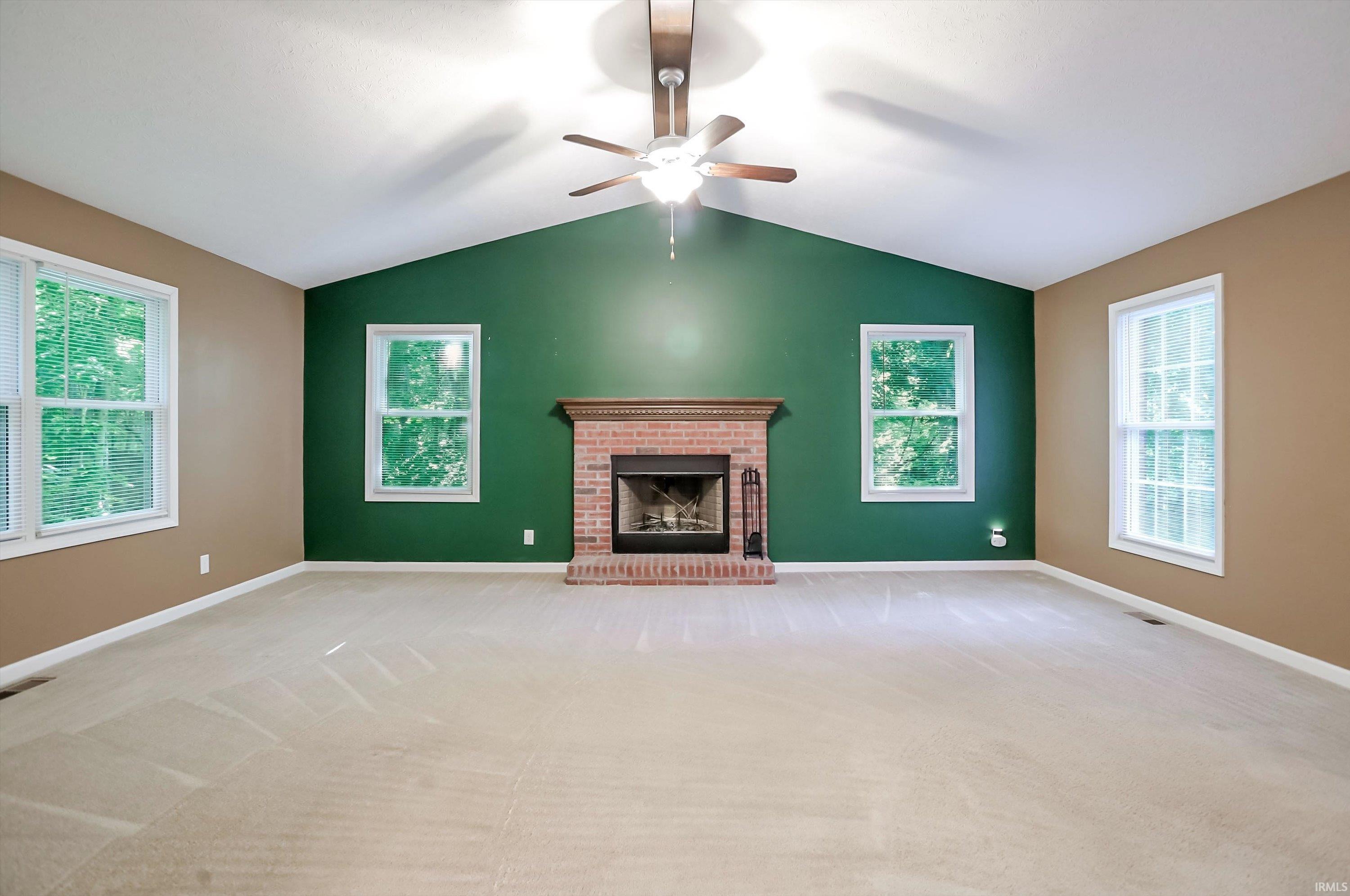 11331 West Paradise Road Monticello, IN 47960 - Photo 5 of 36