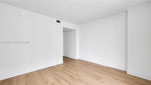 $5,274 | 555 Northeast 34th Street, Unit 704, Miami, FL 33137