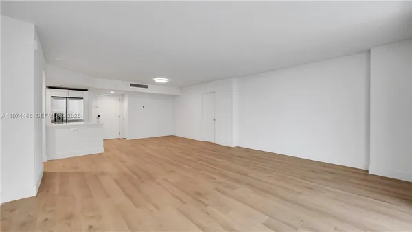 $5,274 | 555 Northeast 34th Street, Unit 704, Miami, FL 33137