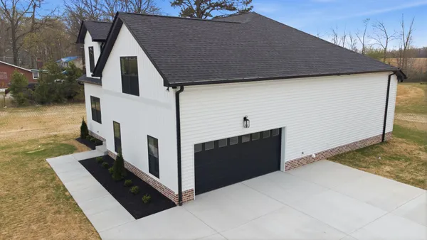 $599,000 | 4323 South Garrett, Springfield, TN 37172