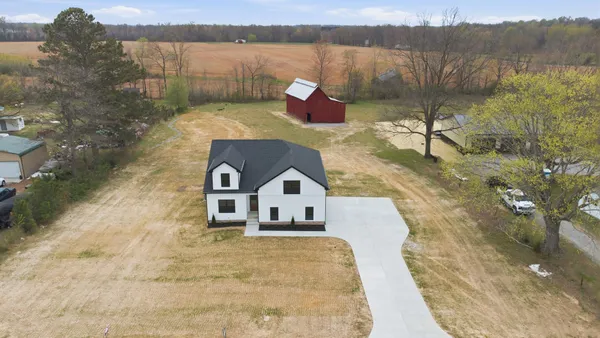 $599,000 | 4323 South Garrett, Springfield, TN 37172