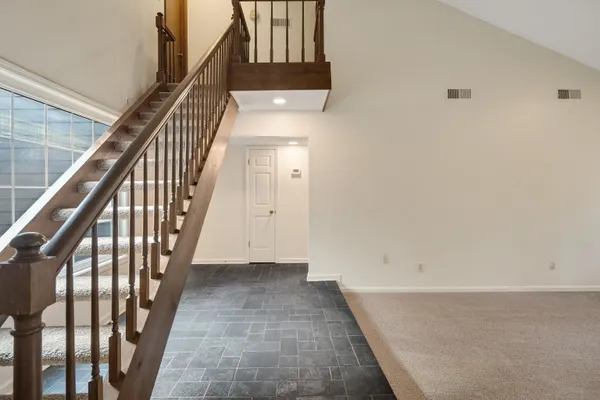 $275,000 | 1675 South Ravenhill Drive, Unit 19, Germantown, TN 38138
