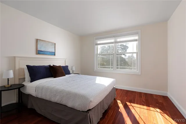 $1,499,999 | 19611 Collins Landing East, Orleans, NY 13607