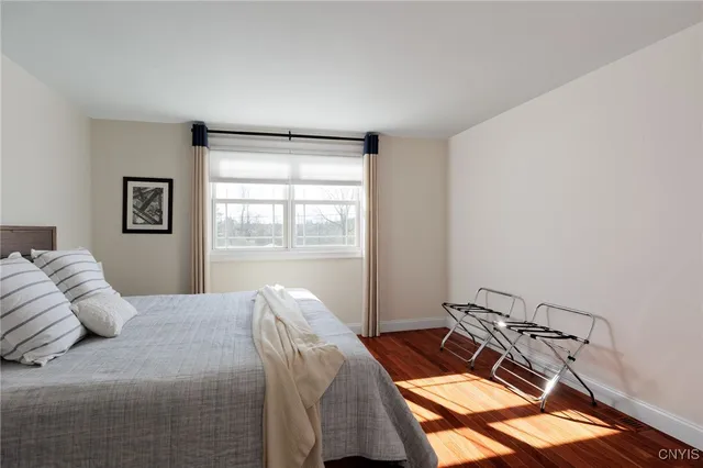 $1,499,999 | 19611 Collins Landing East, Orleans, NY 13607