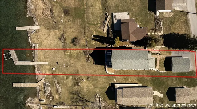 $1,499,999 | 19611 Collins Landing East, Orleans, NY 13607