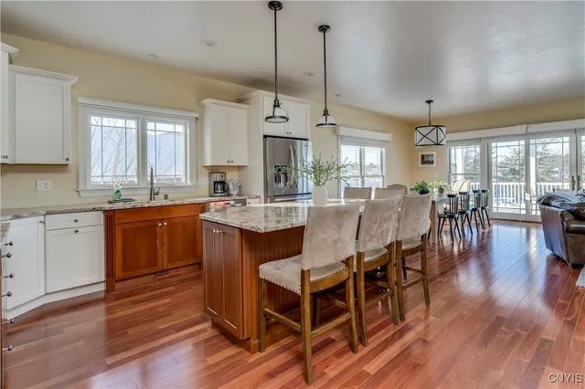 $1,499,999 | 19611 Collins Landing East, Orleans, NY 13607