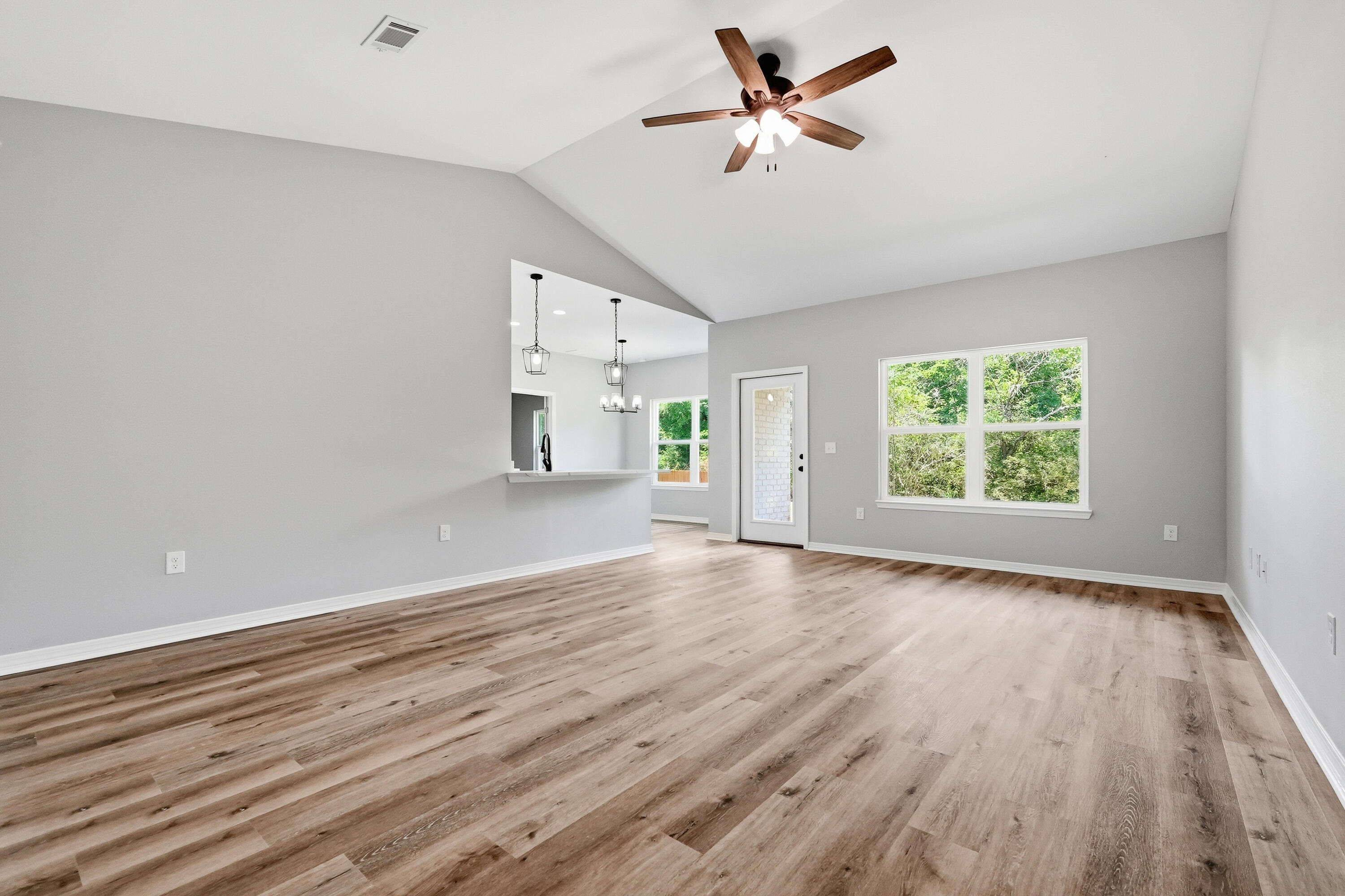 6140 Clover Street Crestview, FL 32539 - Photo 19 of 58 6140 clover st-18