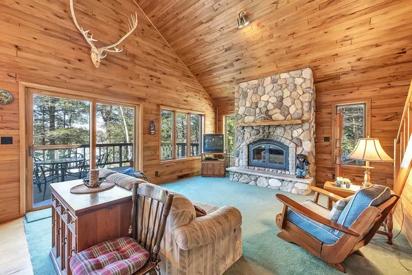 $599,900 | 17235 Lit Archibald Road, Townsend, WI 54175