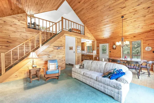 $599,900 | 17235 Lit Archibald Road, Townsend, WI 54175