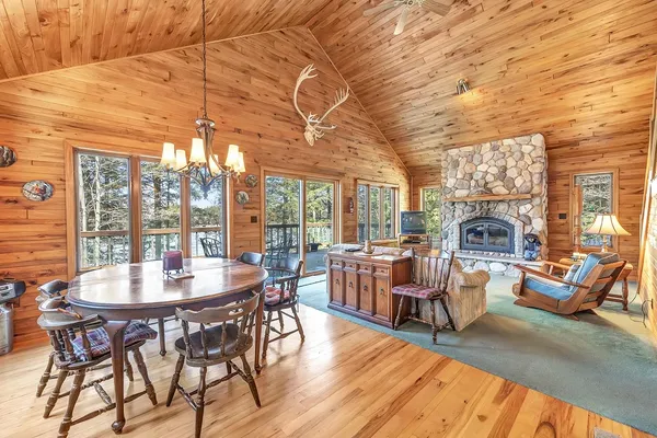 $599,900 | 17235 Lit Archibald Road, Townsend, WI 54175