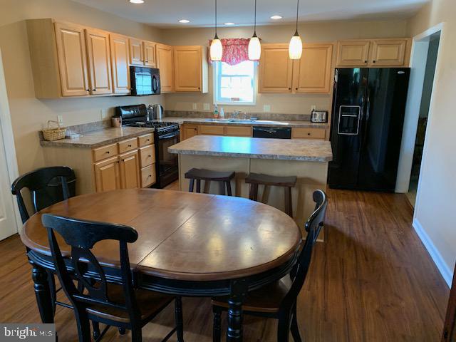 351 Balmer Road Lititz, PA 17543 - Photo 3 of 28