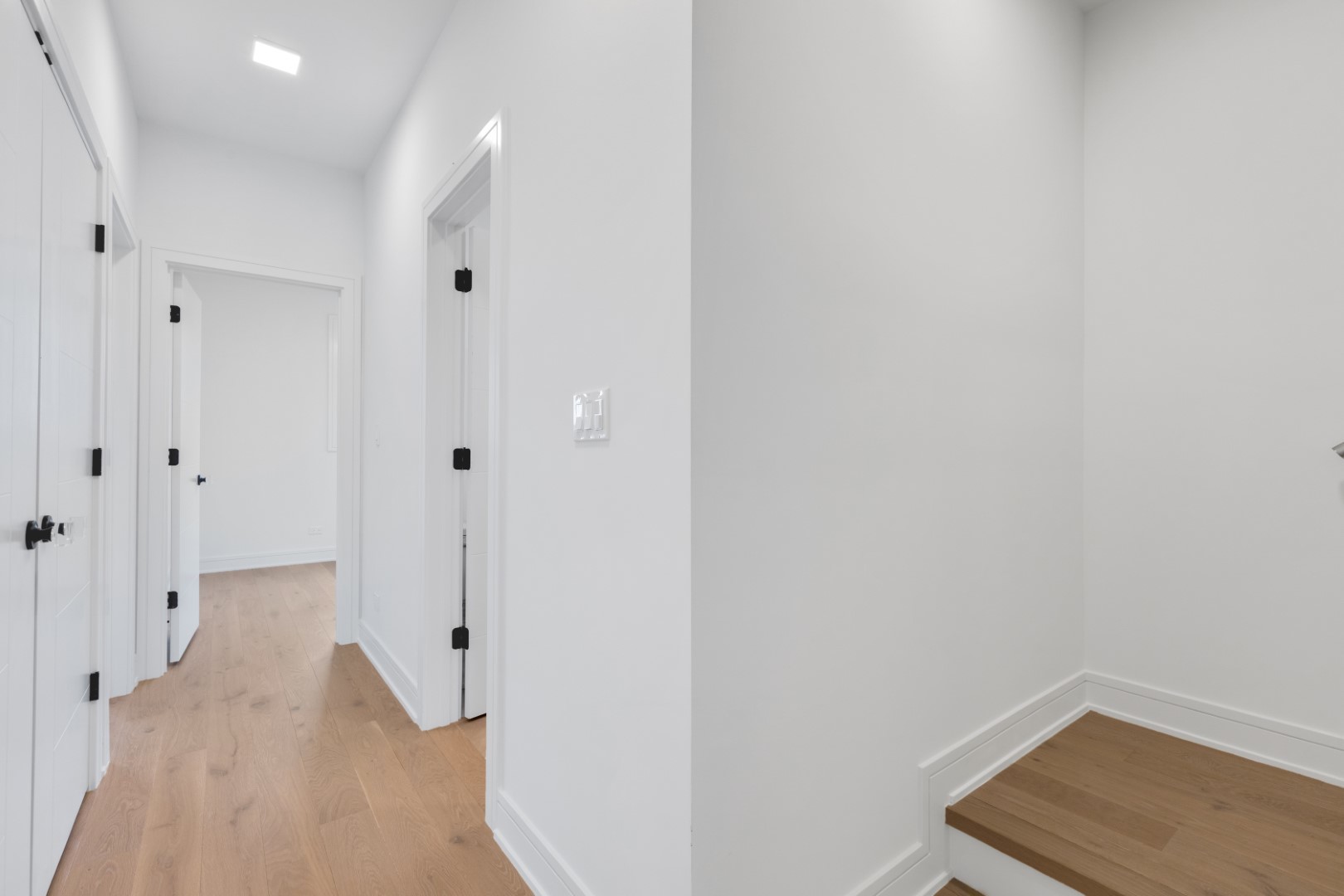 338 East Pershing Road Chicago, IL 60653 - Photo 51 of 86