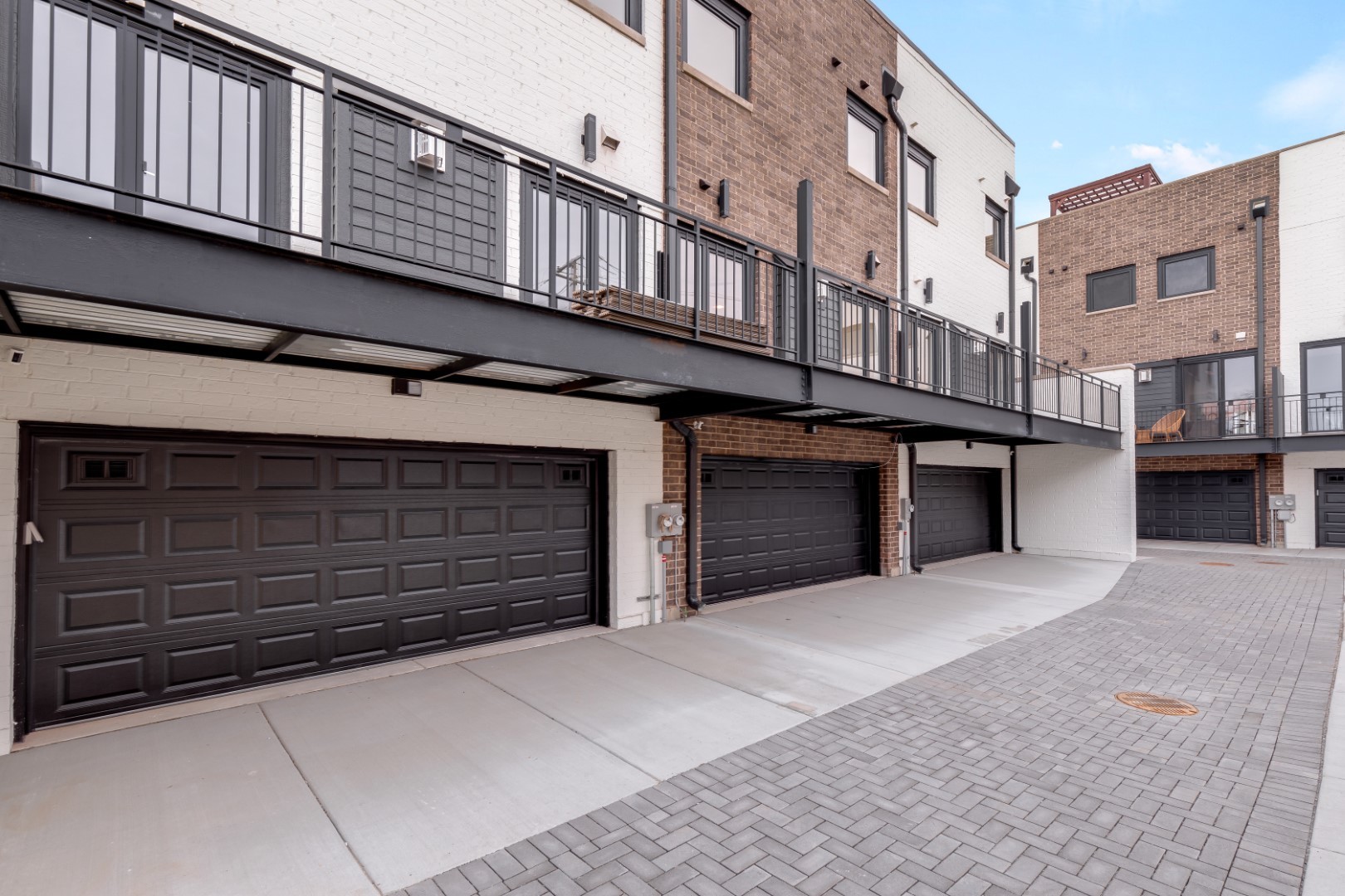 338 East Pershing Road Chicago, IL 60653 - Photo 78 of 86