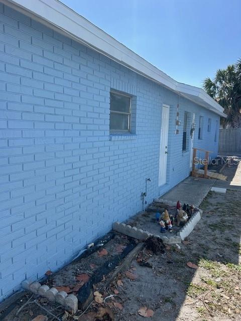 1037 Apollo Beach Boulevard, Unit D Apollo Beach, FL 33572 - Photo 29 of 42 a backyard of a house