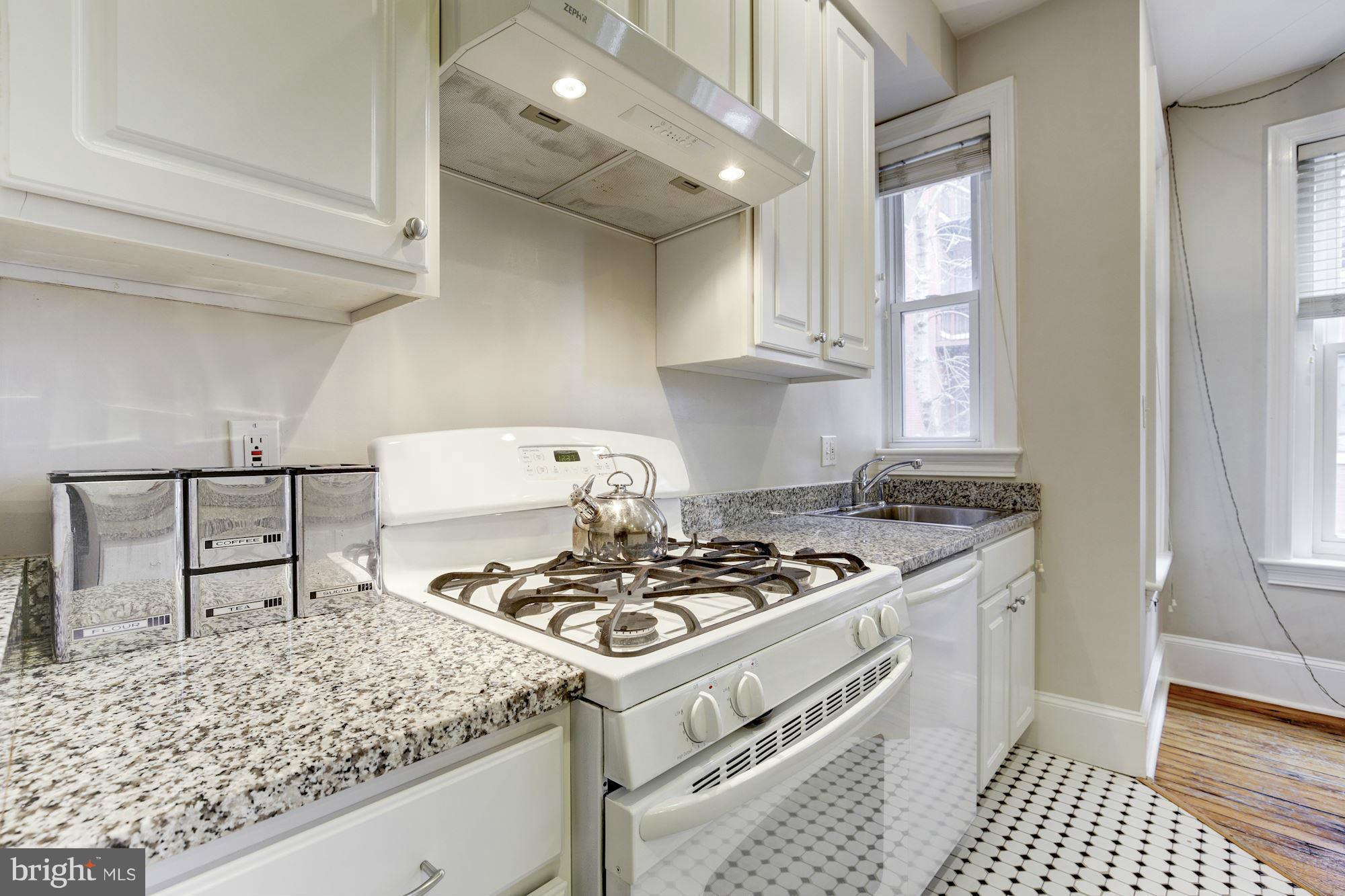 1423 R Street Northwest, Unit 203 Washington, DC 20009 - Photo 12 of 17 Kitchen