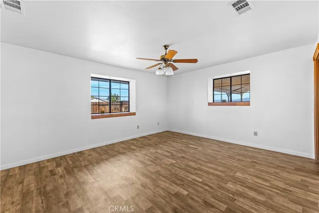 $389,000 | 11815 Ivy Avenue, Hesperia, CA 92345