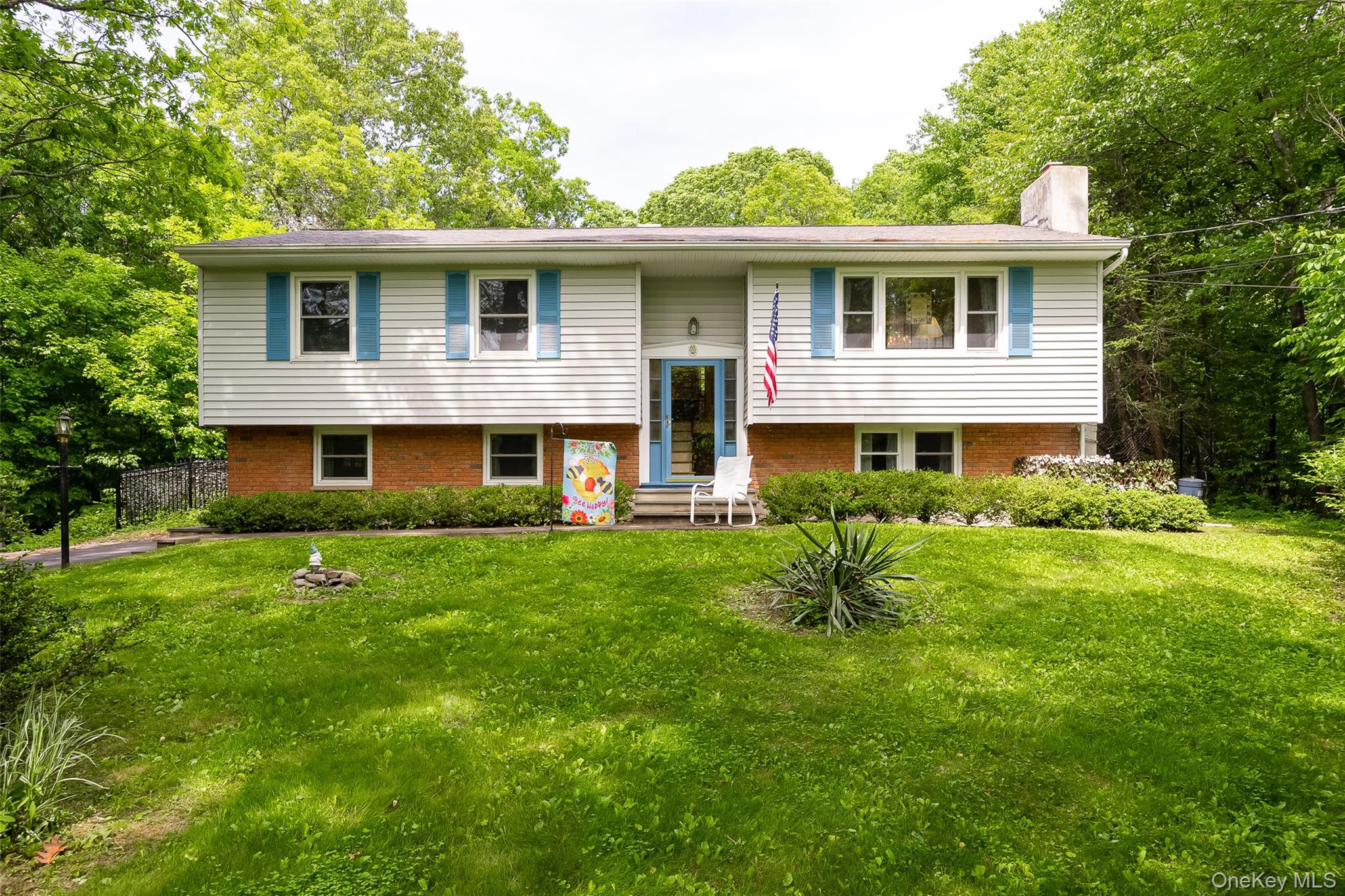 16 Dose Road Wappingers Falls, NY 12590 - Photo 2 of 32