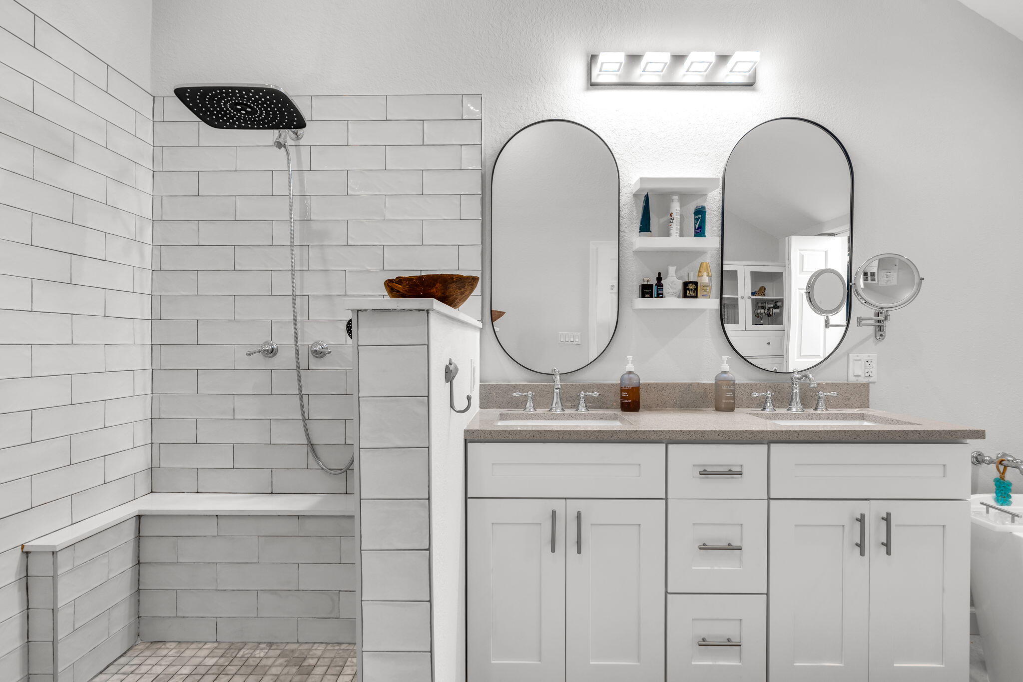 24 Mutiny Place Key Largo, FL 33037 - Photo 29 of 69 a bathroom with a sink and a mirror
