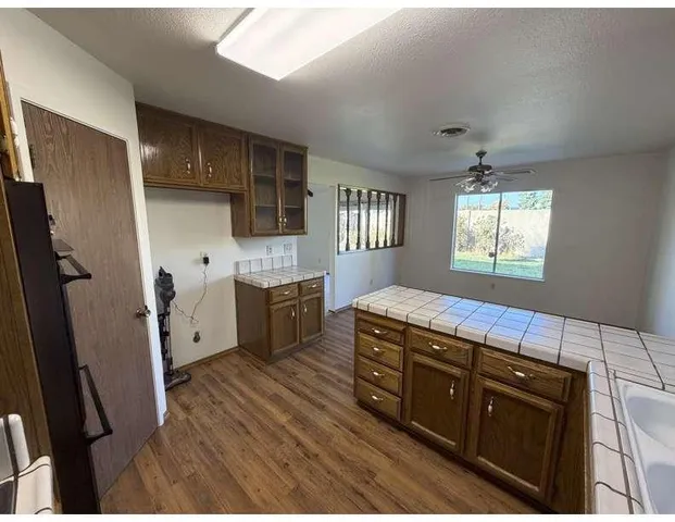 a view of utility room