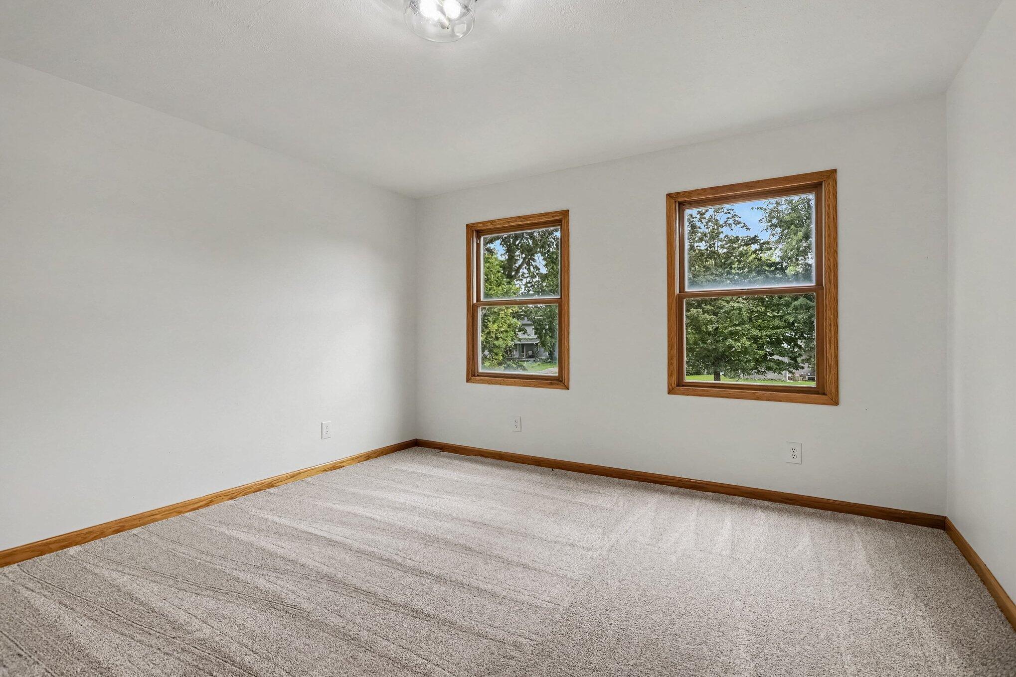 2415 Burton Road Niles, MI 49120 - Photo 18 of 36 024_file_7102