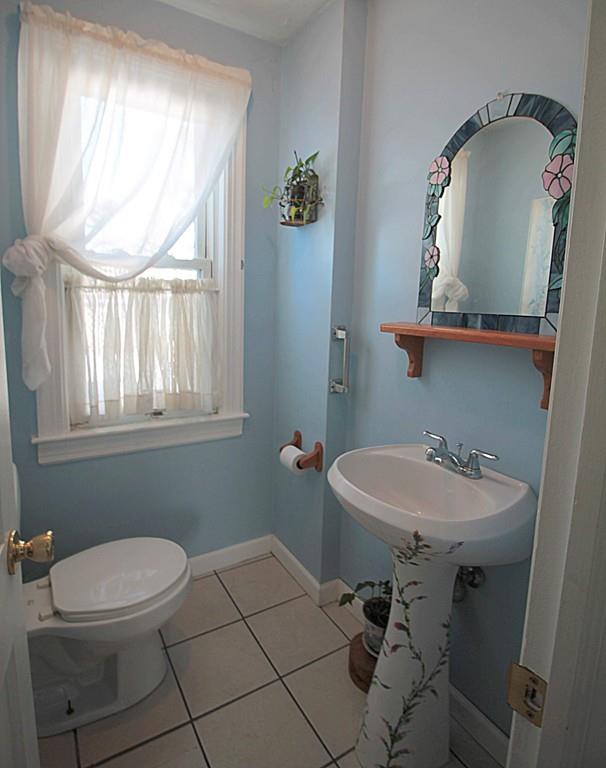 450 Island Pond Road Springfield, MA 01118 - Photo 11 of 41