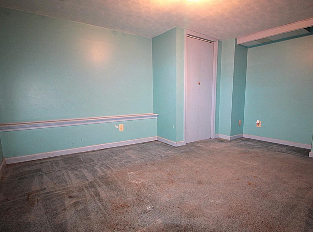 450 Island Pond Road Springfield, MA 01118 - Photo 28 of 41