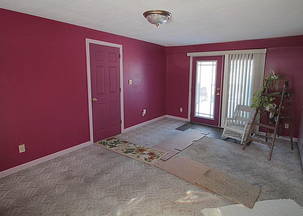450 Island Pond Road Springfield, MA 01118 - Photo 3 of 41