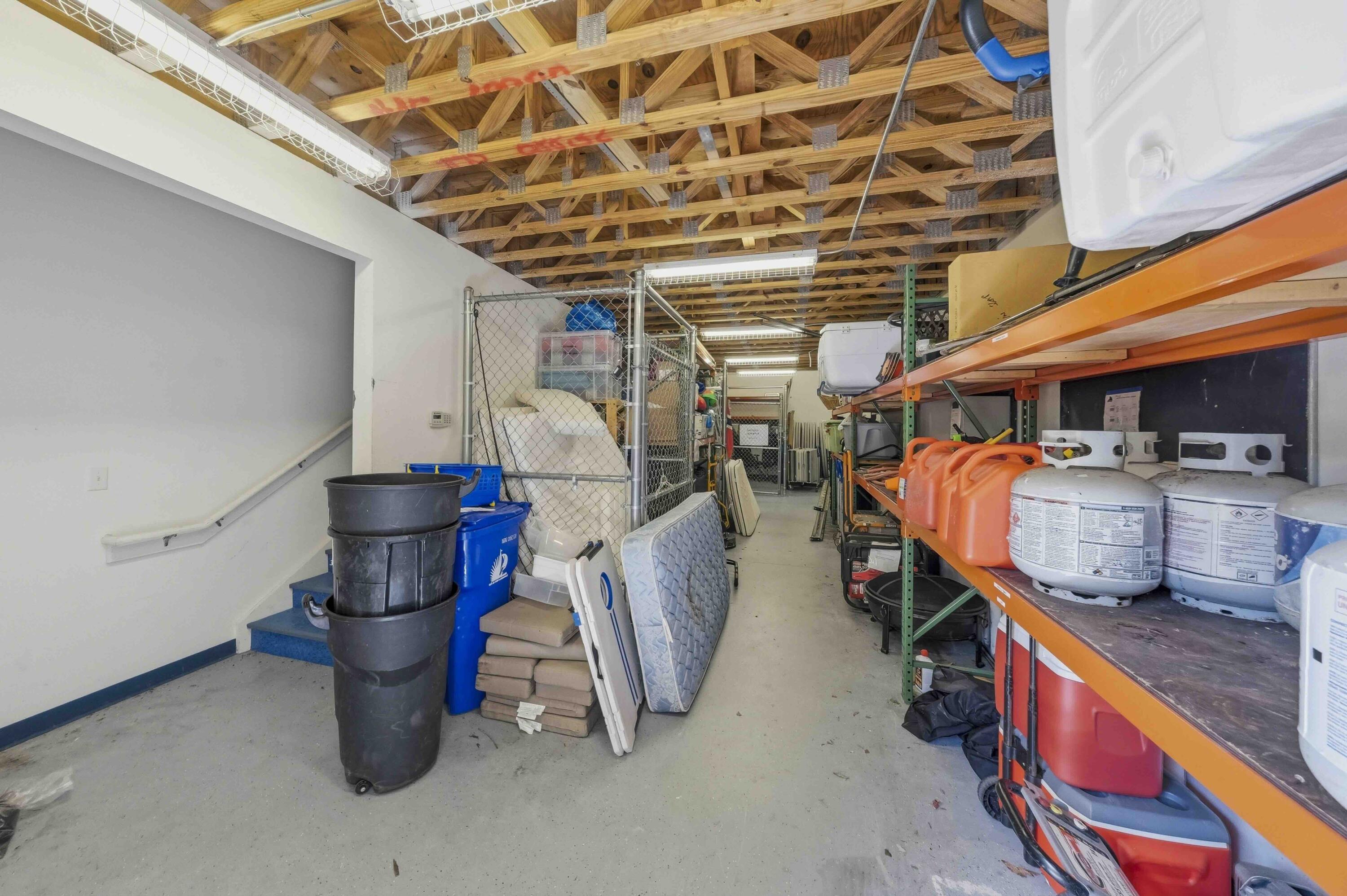 2950 South Flamingo Road Davie, FL 33330 - Photo 7 of 16 Downstairs storage