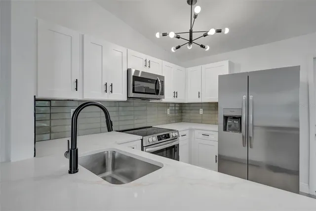 $2,400 | 1262 Jeffords Street, Clearwater, FL 33756