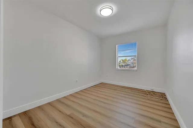 $2,400 | 1262 Jeffords Street, Clearwater, FL 33756