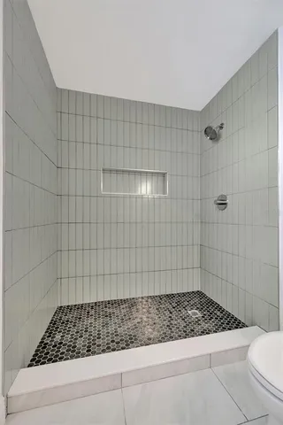 $2,400 | 1262 Jeffords Street, Clearwater, FL 33756