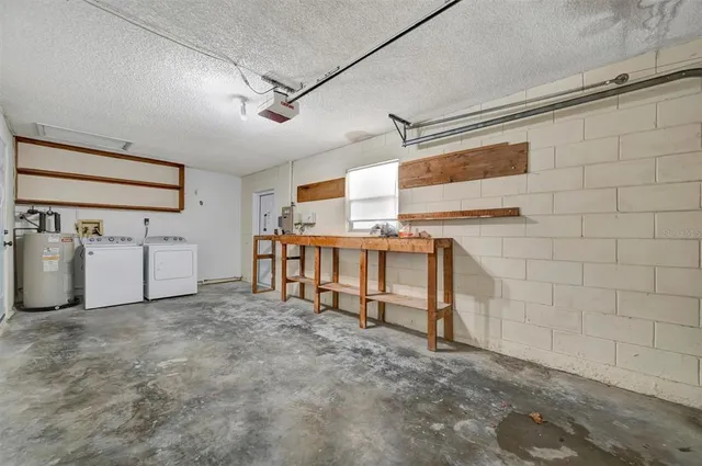 $2,400 | 1262 Jeffords Street, Clearwater, FL 33756