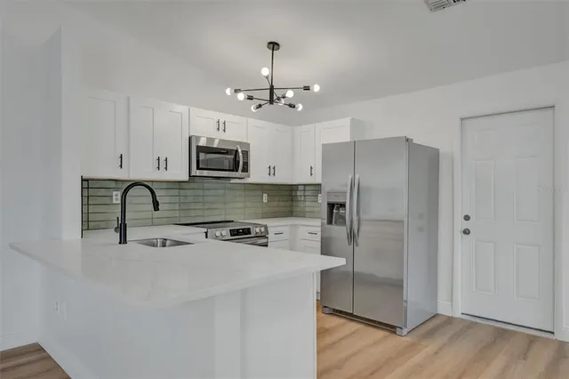 $2,400 | 1262 Jeffords Street, Clearwater, FL 33756