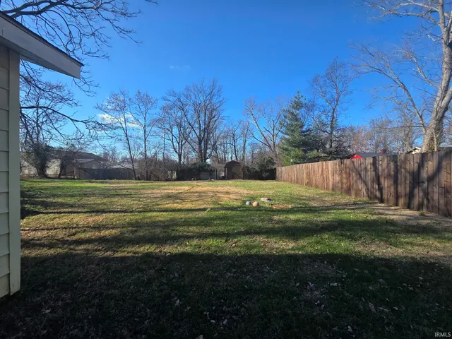 $136,500 | 1299 North Parklane Drive, Boonville, IN 47601