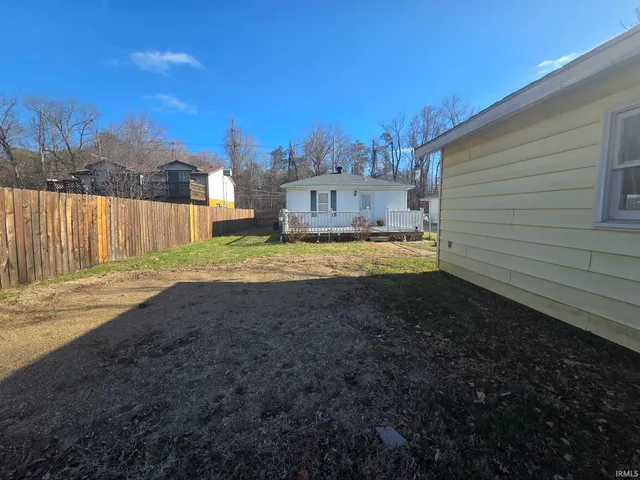 $136,500 | 1299 North Parklane Drive, Boonville, IN 47601