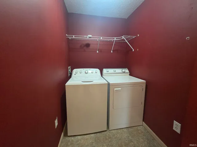 $136,500 | 1299 North Parklane Drive, Boonville, IN 47601