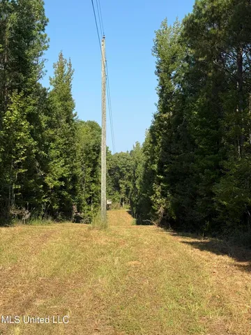 $875,000 | Race Track Road, West, MS 39192