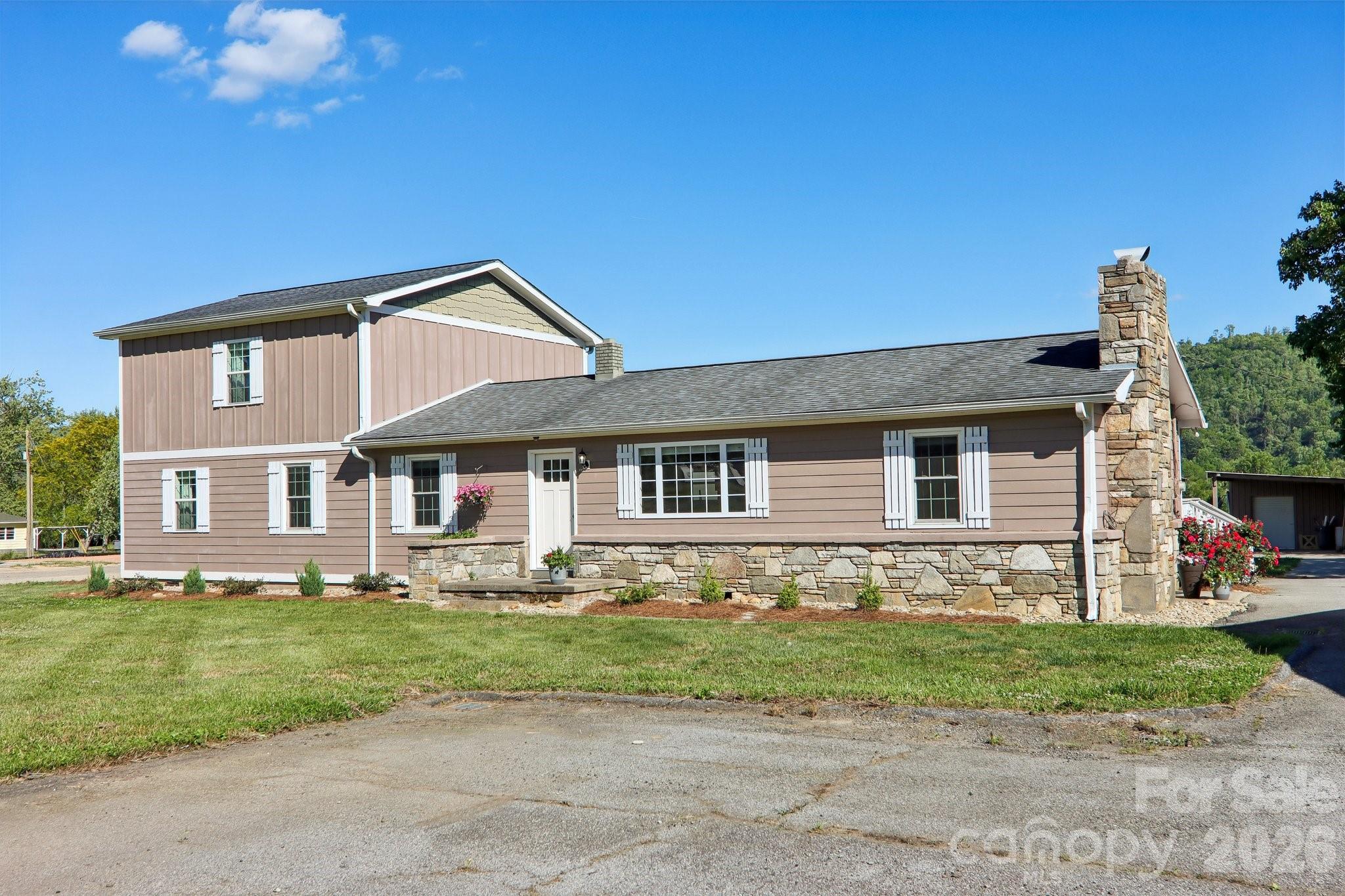 1448 Cane Creek Road Fletcher, NC 28732 - Photo 7 of 48
